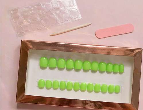Lime Pop Sprinkles | Kids Press-On Nails 🍋‍🟩