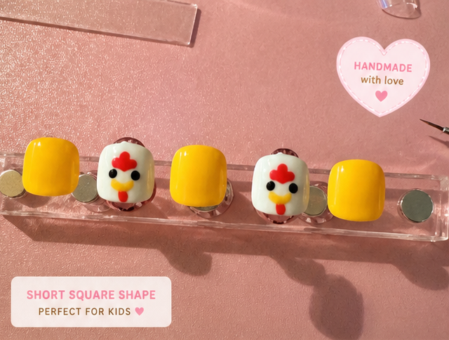 Tiny Chick Pop 🐣💛